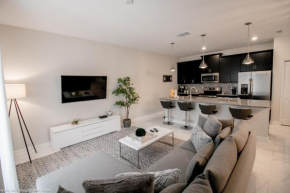 Last Minute Disney Getaway! Private Pool, Hot Tub & Games Room. Book Now! #43243